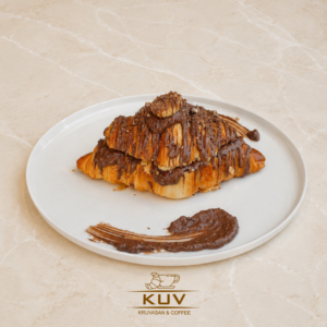 MUZLU KİTKATLI KRUVASAN